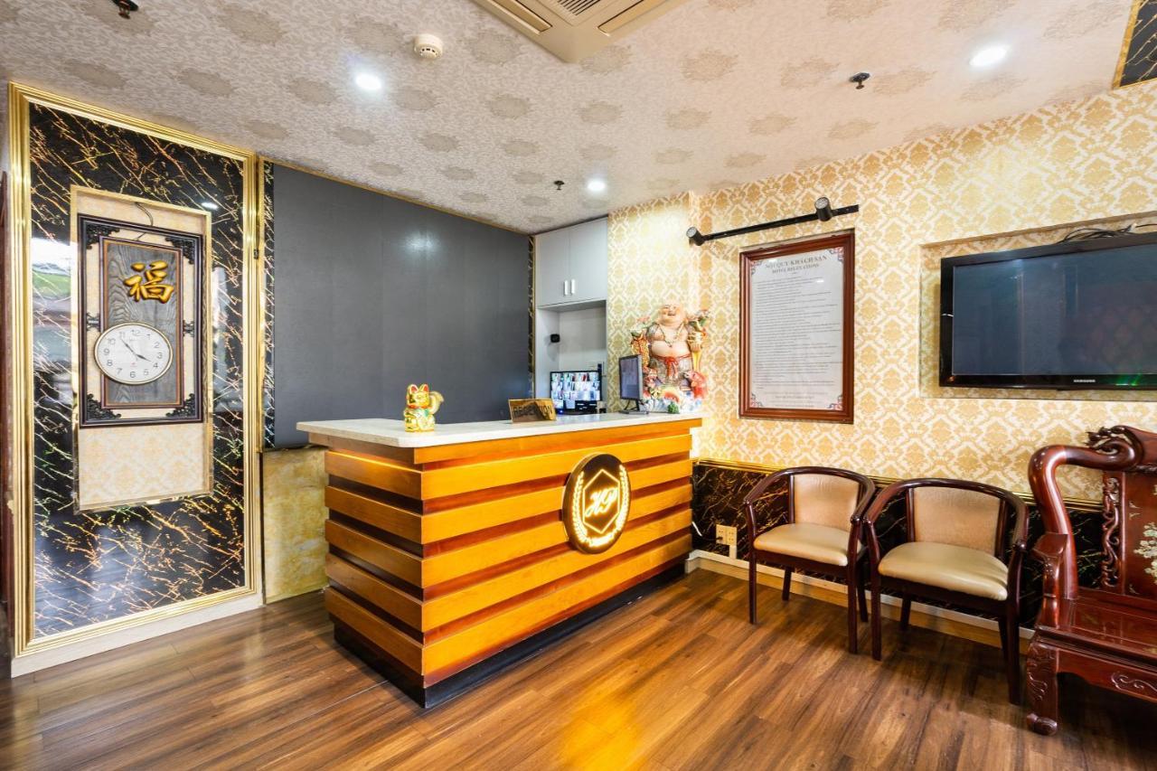 Super Oyo 1160 Hai Phong Hotel Thành Pho Ho Chí Minh Esterno foto
