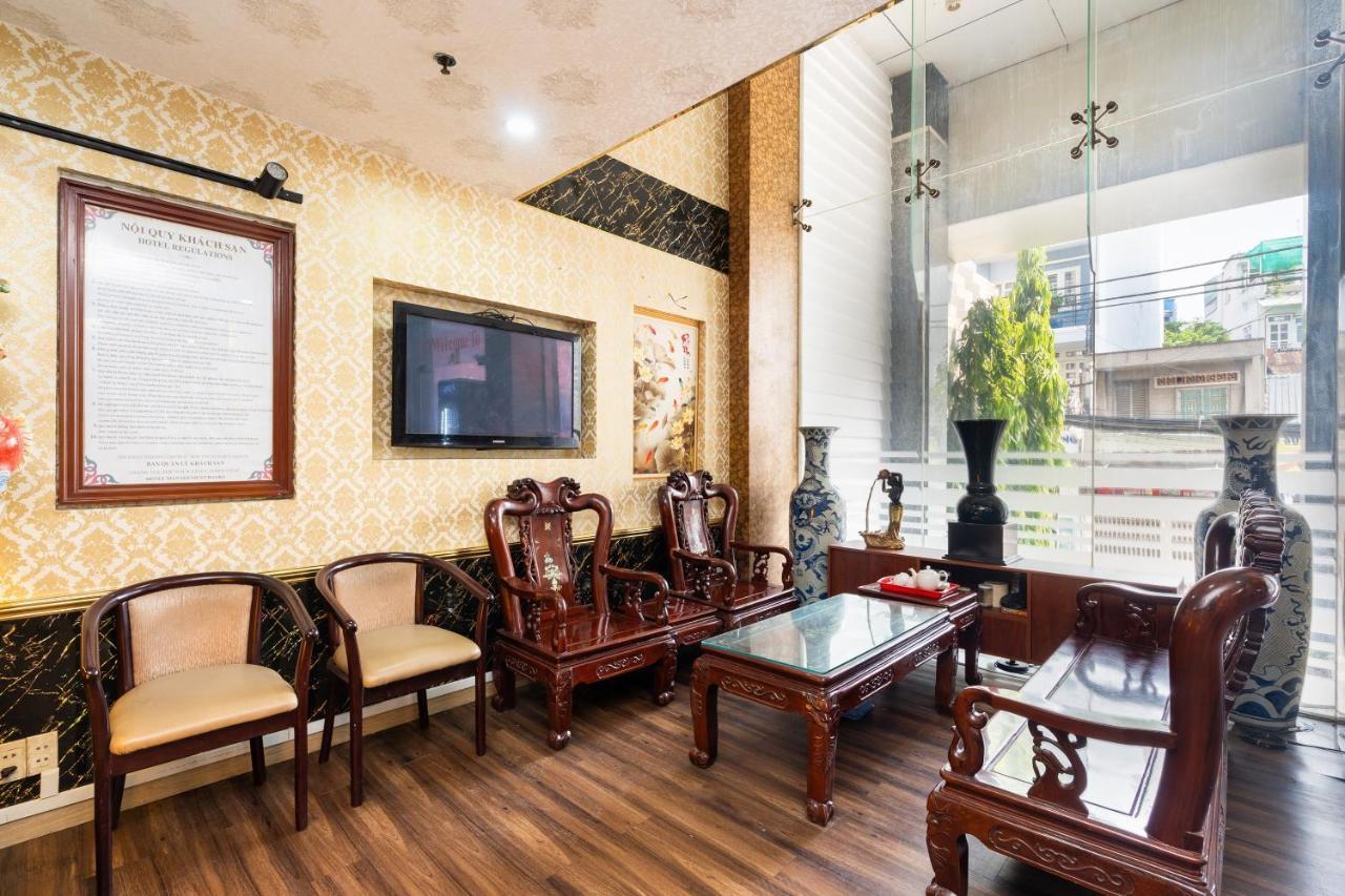 Super Oyo 1160 Hai Phong Hotel Thành Pho Ho Chí Minh Esterno foto